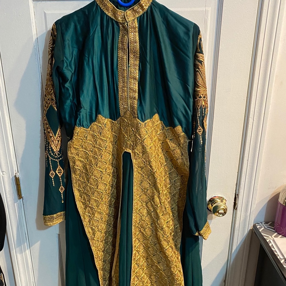 Indian outfit